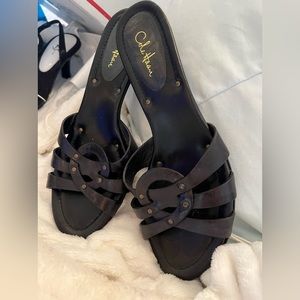 Cole hann great shape perfect small heel size 6 1/2 to 7 real leather